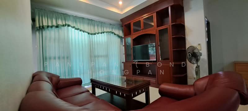 Ruen Pisa Village, Chon Buri (Pattaya), Nong Pru, Bang Lamung (Pattaya), Chon Buri (Pattaya), 3 Bedrooms, 73 sqm, Single Detached House For Rent, by Panupan (Bond) Thongpan, 60255930 - DDproperty.com