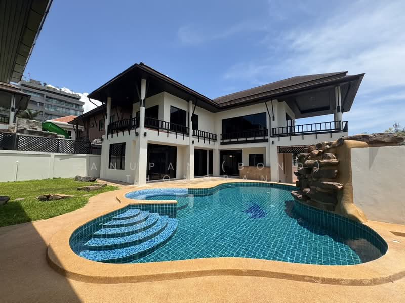 Elegant 4 Bedrooms Pool Villa in Pratamnak, Chon Buri (Pattaya), Nong Pru, Bang Lamung (Pattaya), Chon Buri (Pattaya), 4 Bedrooms, 350 sqm, Single Detached House For Rent, by Panupan (Bond) Thongpan, 60255936 - DDproperty.com