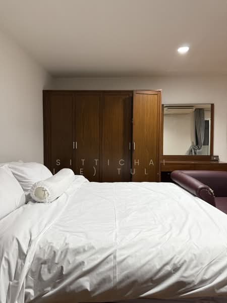 Witthayu Complex, Bangkok, 1673 New Petchaburi Road, Makkasan, Ratchathewi, Bangkok, 3 Bedrooms, 120 sqm, Condo For Rent, by Sittichai (Ice) Tulyanon, 60256000 - DDproperty.com