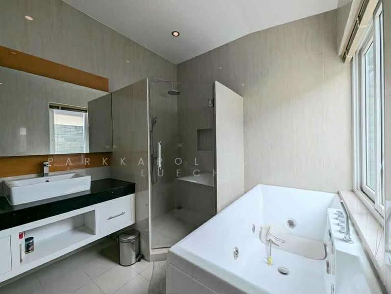 Palm Villas, Phetchaburi, Cha-am, Cha-Am, Phetchaburi, 5 Bedrooms, 365 sqm, Villa For Rent, by Parkkapol (Smile) Luecha, 60256017 - DDproperty.com