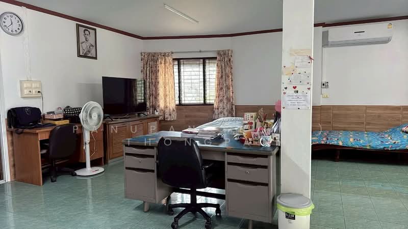 บ้านริมทะเล 2 ชั้น ห่างจากชายหาดเพียง 100 เมตร!, ชลบุรี, บางละมุง, บางละมุง, ชลบุรี, 160 ตร.ม., บ้านเดี่ยว ขาย, โดย Panupan (Bond) Thongpan, 60256019 - DDproperty.com