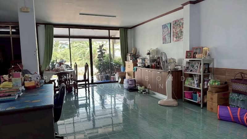 2-Storey Seaside Home – Just 100 Meters from the Beach!, Chon Buri (Pattaya), Bang Lamung, Bang Lamung (Pattaya), Chon Buri (Pattaya), 2 Bedrooms, 160 sqm, Single Detached House For Sale, by Panupan (Bond) Thongpan, 60256019 - DDproperty.com