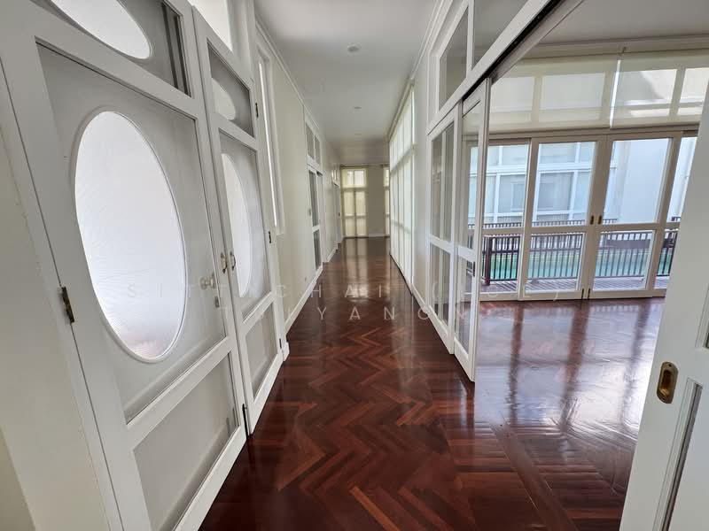 A Large House with Pool for Rent in Thonglor, กรุงเทพ, พระโขนง, คลองเตย, กรุงเทพ, 600 ตร.ม., บ้านเดี่ยว ให้เช่า, โดย Sittichai (Ice) Tulyanon, 60256100 - DDproperty.com