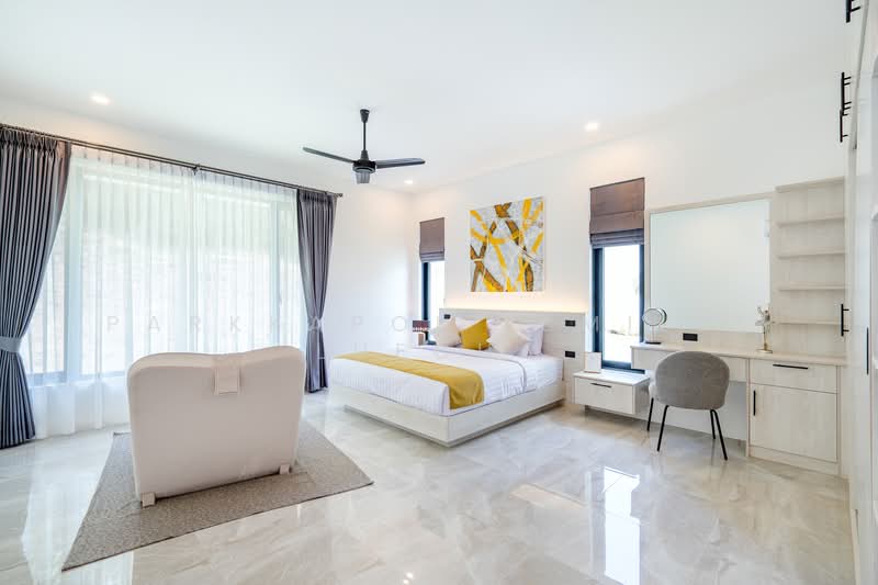 ขายวิลล่าพร้อมสระว่ายน้ำ 3 ห้องนอนสไตล์โมเดิร์นพร้อมวิวภูเขา, ประจวบคีรีขันธ์, ทับใต้, หัวหิน, ประจวบคีรีขันธ์, 320 ตร.ม., วิลล่า ให้เช่า, โดย Parkkapol (Smile) Luecha, 60256144 - DDproperty.com