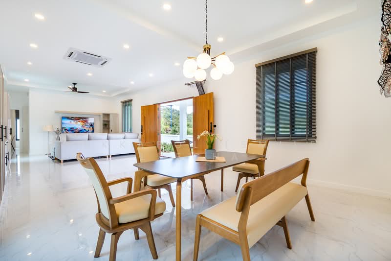 ขายวิลล่าพร้อมสระว่ายน้ำ 3 ห้องนอนสไตล์โมเดิร์นพร้อมวิวภูเขา, ประจวบคีรีขันธ์, ทับใต้, หัวหิน, ประจวบคีรีขันธ์, 320 ตร.ม., วิลล่า ให้เช่า, โดย Parkkapol (Smile) Luecha, 60256144 - DDproperty.com