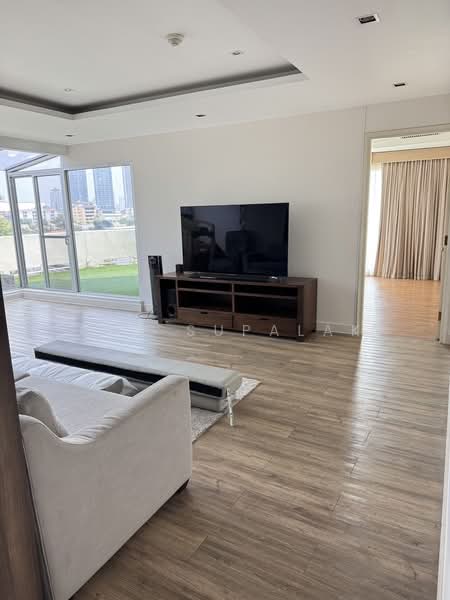 Baan Sukhumvit : บ้านสุขุมวิท, กรุงเทพ, ซอย นภาศัพท์ 5, คลองตัน, คลองเตย, กรุงเทพ, 250 ตร.ม., คอนโด ให้เช่า, โดย Sittichai (Ice) Tulyanon, 60256178 - DDproperty.com