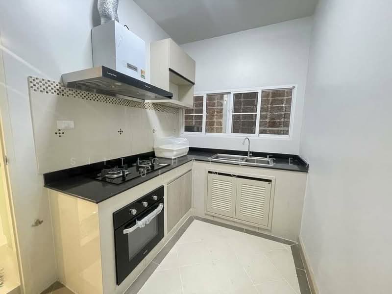 Baan Klang Krung The Nice Ratchavipha, Bangkok, 2 Kamphaeng Phet Road, Lat Yao, Chatuchak, Bangkok, 3 Bedrooms, 370 sqm, Single Detached House For Rent, by Sittichai (Ice) Tulyanon, 60256206 - DDproperty.com