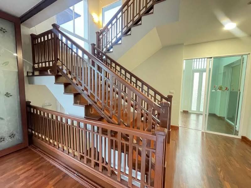 Baan Klang Krung The Nice Ratchavipha, Bangkok, 2 Kamphaeng Phet Road, Lat Yao, Chatuchak, Bangkok, 3 Bedrooms, 370 sqm, Single Detached House For Rent, by Sittichai (Ice) Tulyanon, 60256206 - DDproperty.com