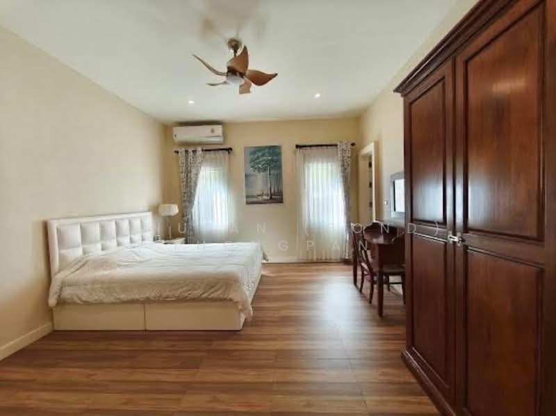 Silk Road Place, Chon Buri (Pattaya), Chaiyapruek 2 Road, Bang Lamung, Bang Lamung (Pattaya), Chon Buri (Pattaya), 3 Bedrooms, 400 sqm, Single Detached House For Rent, by Panupan (Bond) Thongpan, 60256213 - DDproperty.com