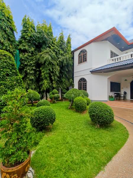 Exceptional 6 Bedrooms Villa in the Heart of Hua Hin, Prachuap Khiri Khan, Hua Hin, Hua Hin, Prachuap Khiri Khan, 6 Bedrooms, 430 sqm, Villa For Sale, by Parkkapol (Smile) Luecha, 60256228 - DDproperty.com