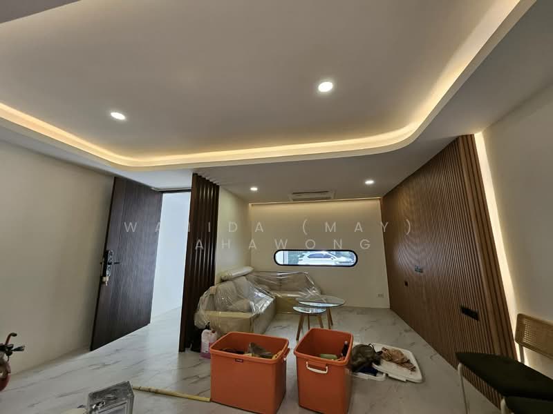 ขาย - ขายบ้านเดี่ยว 2 ห้องนอน ในทำเล เมืองภูเก็ต, ภูเก็ต