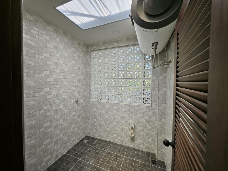 Modern 2 Storey Townhome in Saiyuan Rawai for Sale, Phuket, Rawai, Muang Phuket, Phuket, 2 Bedrooms, 200 sqm, Townhouse For Sale, by Wanida (May) Mahawong, 60256288 - DDproperty.com