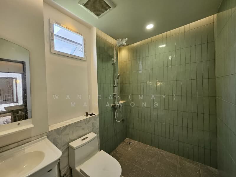 ขาย - ขายบ้านเดี่ยว 2 ห้องนอน ในทำเล เมืองภูเก็ต, ภูเก็ต