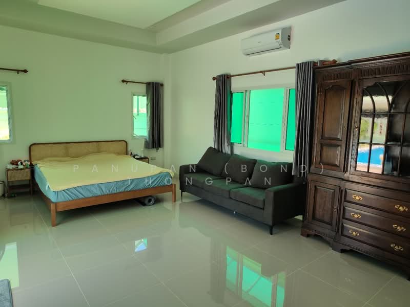 Baan Chalita 2, Chon Buri (Pattaya), Nong Pla Lai Road, Nong Pla Lai, Bang Lamung (Pattaya), Chon Buri (Pattaya), 4 Bedrooms, 260 sqm, Villa For Rent, by Panupan (Bond) Thongpan, 60256383 - DDproperty.com