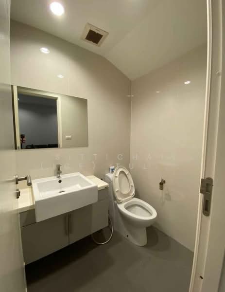 Patio Pattanakarn 38, Bangkok, Soi Phatthanakan 38 Phatthanakan Road, Suan Luang, Suan Luang, Bangkok, 3 Bedrooms, 170 sqm, Townhouse For Rent, by Sittichai (Ice) Tulyanon, 60256429 - DDproperty.com