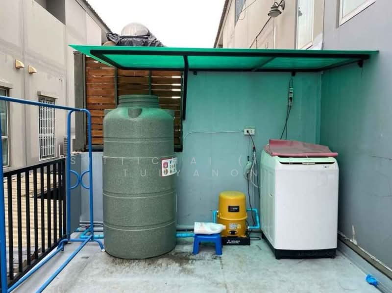 Patio Pattanakarn 38, Bangkok, Soi Phatthanakan 38 Phatthanakan Road, Suan Luang, Suan Luang, Bangkok, 3 Bedrooms, 170 sqm, Townhouse For Rent, by Sittichai (Ice) Tulyanon, 60256429 - DDproperty.com