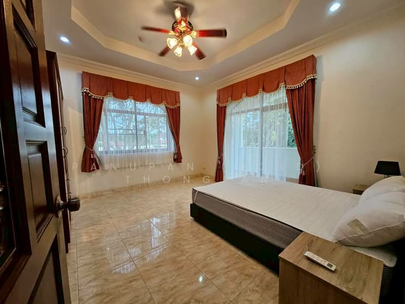 Newly Renovated Luxury Spanish Villa Pong Pattaya, Chon Buri (Pattaya), Poong, Bang Lamung (Pattaya), Chon Buri (Pattaya), 5 Bedrooms, 1,200 sqm, Villa For Rent, by Panupan (Bond) Thongpan, 60256470 - DDproperty.com
