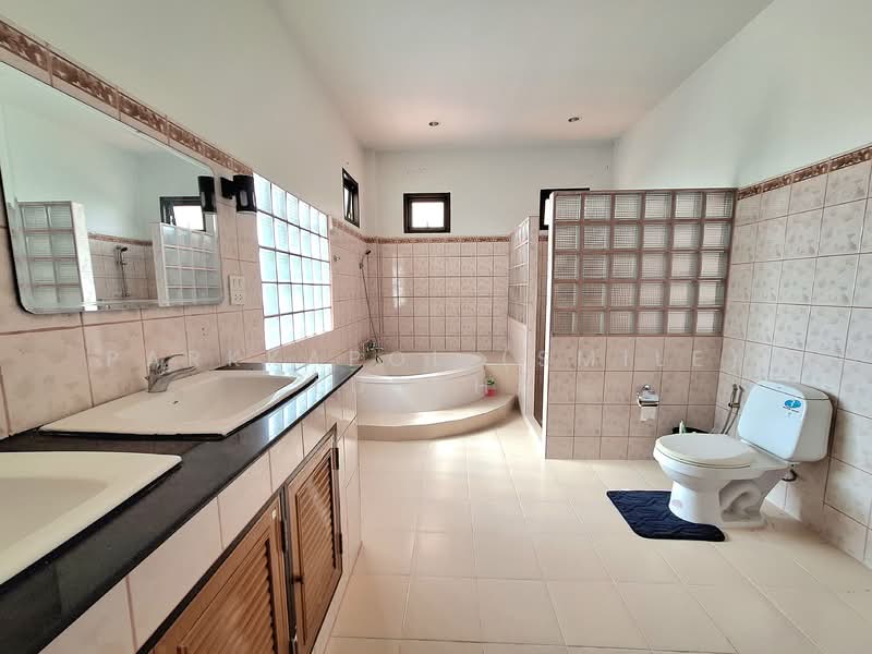 Pool Villa 3 bedrooms 4 bathrooms for Rent in Cha - Am, Phetchaburi, Cha-am, Cha-Am, Phetchaburi, 3 Bedrooms, 1,000 sqm, Villa For Rent, by Parkkapol (Smile) Luecha, 60256509 - DDproperty.com