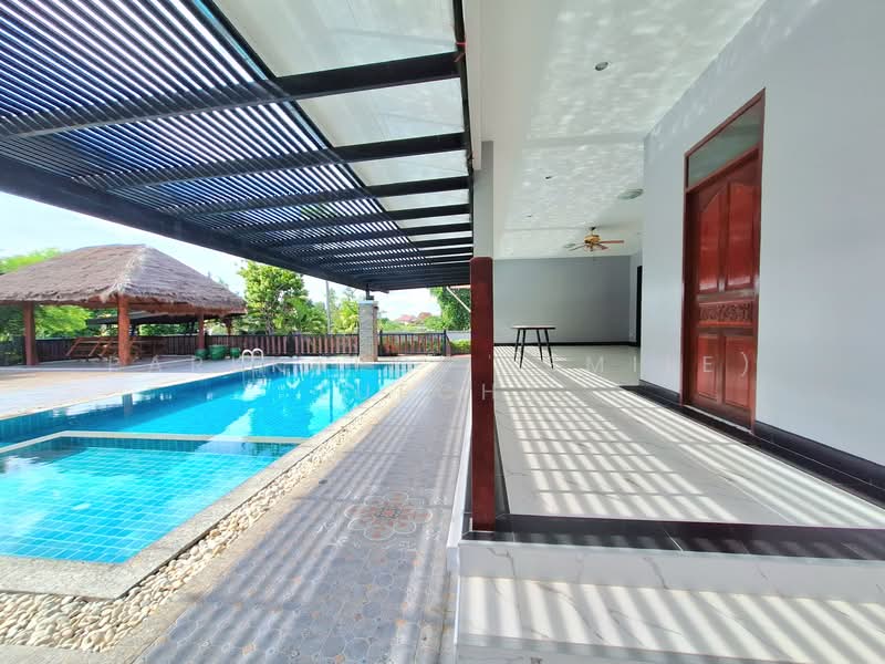 Pool Villa 3 bedrooms 4 bathrooms for Rent in Cha - Am, Phetchaburi, Cha-am, Cha-Am, Phetchaburi, 3 Bedrooms, 1,000 sqm, Villa For Rent, by Parkkapol (Smile) Luecha, 60256509 - DDproperty.com