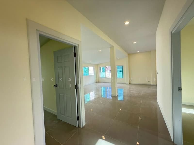 House for Sale 3 Bedrooms in Hua Hin Ville, ประจวบคีรีขันธ์, หินเหล็กไฟ, หัวหิน, ประจวบคีรีขันธ์, 400 ตร.ม., บ้านเดี่ยว ขาย, โดย Parkkapol (Smile) Luecha, 60256557 - DDproperty.com
