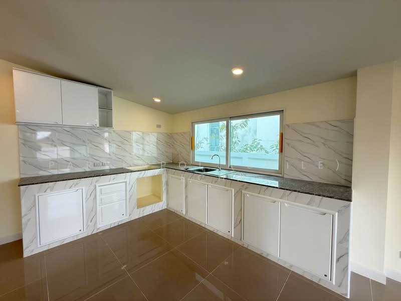 House for Sale 3 Bedrooms in Hua Hin Ville, ประจวบคีรีขันธ์, หินเหล็กไฟ, หัวหิน, ประจวบคีรีขันธ์, 400 ตร.ม., บ้านเดี่ยว ขาย, โดย Parkkapol (Smile) Luecha, 60256557 - DDproperty.com