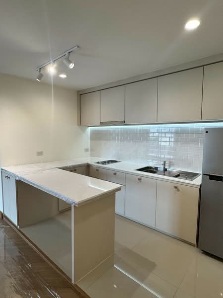 Sun Palace Condominium, Bangkok, 36 Phetchaburi Rd, Bang Kapi, Huai Khwang, Bangkok, Studio, 60 sqm, Condo For Rent, by Sittichai (Ice) Tulyanon, 60256561 - DDproperty.com