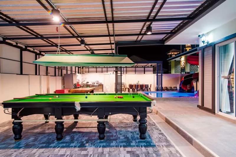 Blue Loft 88, Prachuap Khiri Khan, Thap Tai, Hua Hin, Prachuap Khiri Khan, 5 Bedrooms, 468 sqm, Villa For Rent, by Parkkapol (Smile) Luecha, 60256574 - DDproperty.com