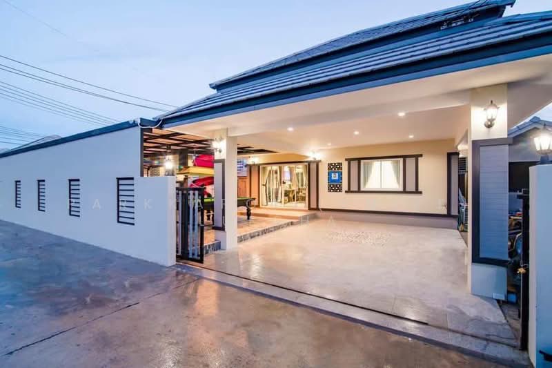 Blue Loft 88, Prachuap Khiri Khan, Thap Tai, Hua Hin, Prachuap Khiri Khan, 5 Bedrooms, 468 sqm, Villa For Rent, by Parkkapol (Smile) Luecha, 60256574 - DDproperty.com