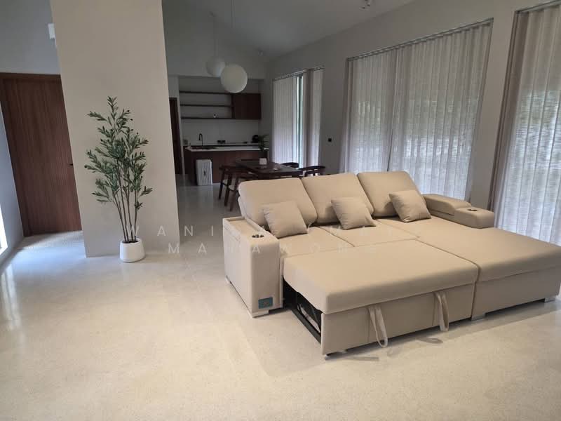 วิลล่าส่วนตัวสุดหรู 3 ห้องนอนให้เช่าที่ศรีสุนทร, ภูเก็ต, ศรีสุนทร, ถลาง, ภูเก็ต, 1,600 ตร.ม., วิลล่า ให้เช่า, โดย Wanida (May) Mahawong, 60256770 - DDproperty.com