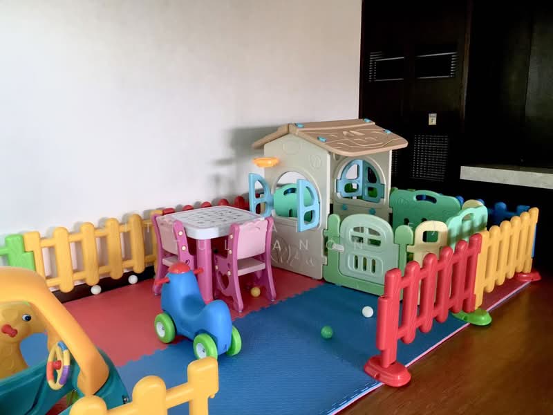 Life @ Ratchada, Bangkok, 36 Soi Lat Phrao 36, Chan Kasem, Chatuchak, Bangkok, 2 Bedrooms, 62 sqm, Condo For Sale, by Sittichai (Ice) Tulyanon, 60256781 - DDproperty.com