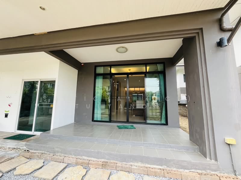 Atoll Java Bay, Samut Prakan, Soi King Kaeo 19, Rachathewa, Bang Plee, Samut Prakan, 4 Bedrooms, 240 sqm, Townhouse For Sale, by Sittichai (Ice) Tulyanon, 60256813 - DDproperty.com