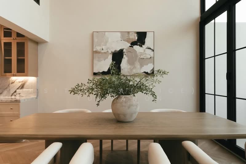 Regent 71 Place, Bangkok, Phra Kanong Nua, Watthana, Bangkok, 5 Bedrooms, 350 sqm, Townhouse For Rent, by Sittichai (Ice) Tulyanon, 60256831 - DDproperty.com