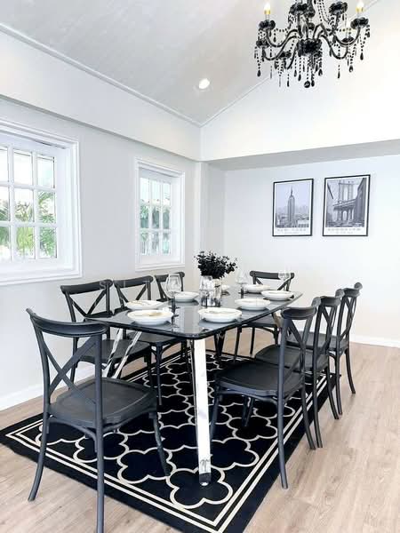 Single storey house for rent with private pool at Thonglor, Bangkok, Khlong Tan Nua, Watthana, Bangkok, 5 Bedrooms, 150 sqm, Villa For Rent, by Sittichai (Ice) Tulyanon, 60256978 - DDproperty.com