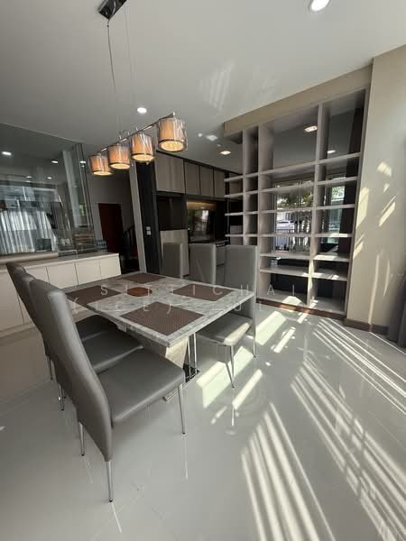 Laddarom Bangna, Samut Prakan, Bangna-Trad Road Km.7, Bang Kaeo, Bang Plee, Samut Prakan, 5 Bedrooms, 280 sqm, Single Detached House For Sale, by Sittichai (Ice) Tulyanon, 60257030 - DDproperty.com