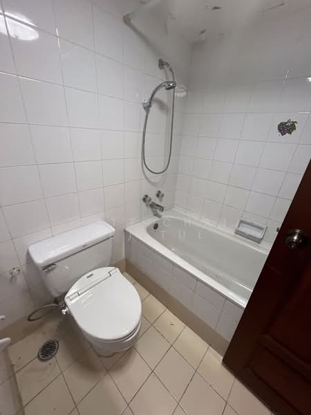 Baan Suanpetch : บ้านสวนเพชร คอนโดมิเนียม, กรุงเทพ, 18 ซอยสุขุมวิท 39, คลองตันเหนือ, วัฒนา, กรุงเทพ, 266 ตร.ม., คอนโด ให้เช่า, โดย Sittichai (Ice) Tulyanon, 60257049 - DDproperty.com