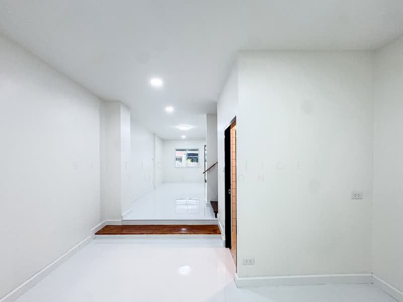 ขาย ทาวน์เฮ้าส์ 2 ห้องนอน ในโครงการ Baan 84 Mansion, กรุงเทพ, วังทองหลาง, วังทองหลาง, กรุงเทพ, 100 ตร.ม., ทาวน์เฮ้าส์ ขาย, โดย Sittichai (Ice) Tulyanon, 60257113 - DDproperty.com