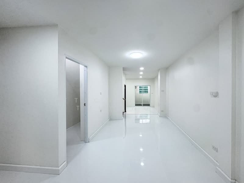 ขาย ทาวน์เฮ้าส์ 2 ห้องนอน ในโครงการ Baan 84 Mansion, กรุงเทพ, วังทองหลาง, วังทองหลาง, กรุงเทพ, 100 ตร.ม., ทาวน์เฮ้าส์ ขาย, โดย Sittichai (Ice) Tulyanon, 60257113 - DDproperty.com