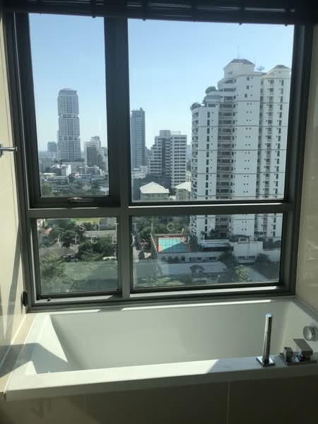 H Sukhumvit 43, กรุงเทพ, 28 Sukhumvit 34 Road, คลองตันเหนือ, วัฒนา, กรุงเทพ, 60 ตร.ม., คอนโด ให้เช่า, โดย Sittichai (Ice) Tulyanon, 60257147 - DDproperty.com