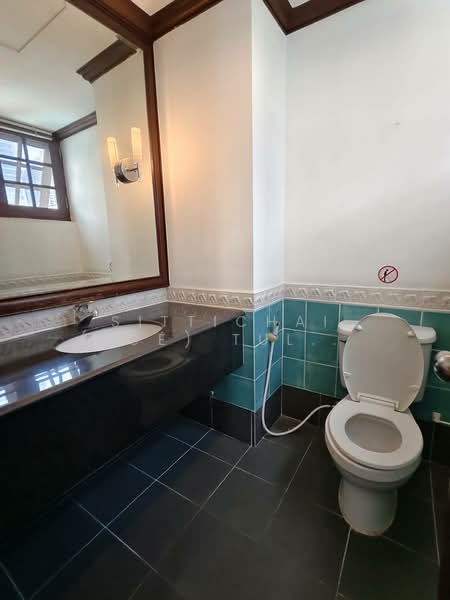 Piya Place Tonson, Bangkok, 34-1 Soi Tonson, Lumphini, Pathum Wan, Bangkok, 2 Bedrooms, 89 sqm, Condo For Rent, by Sittichai (Ice) Tulyanon, 60257149 - DDproperty.com
