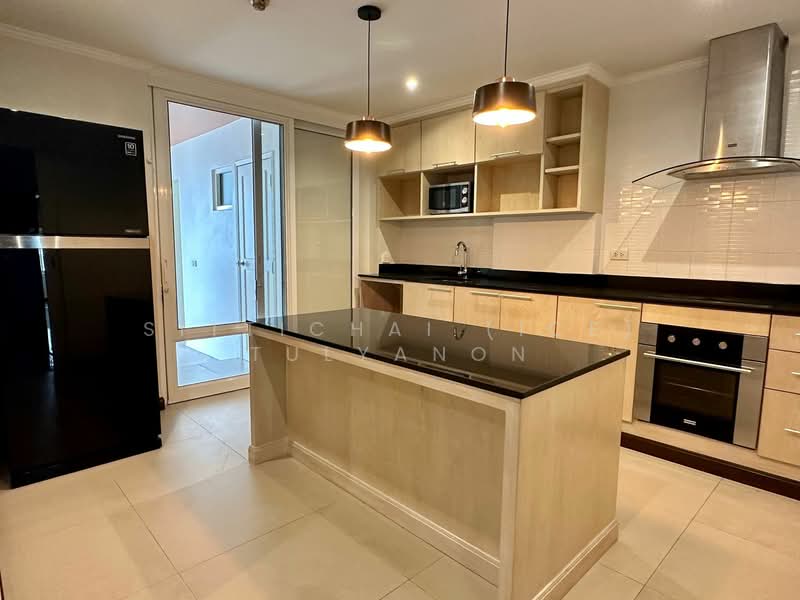 Newton Tower, Bangkok, Soi Sukhumvit 6, Khlong Toei, Khlong Toei, Bangkok, 3 Bedrooms, 190 sqm, Condo For Rent, by Sittichai (Ice) Tulyanon, 60257153 - DDproperty.com