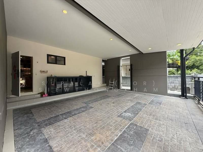 The City Pattanakarn, Bangkok, On Nut Road, Prawet, Prawet, Bangkok, 4 Bedrooms, 309 sqm, Single Detached House For Rent, by Sittichai (Ice) Tulyanon, 60257160 - DDproperty.com