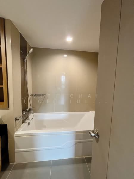 IDEO Sukhumvit 93, Bangkok, 2331 Soi Sukhumvit 93, Bang Chak, Phra Khanong, Bangkok, 3 Bedrooms, 110 sqm, Condo For Rent, by Sittichai (Ice) Tulyanon, 60257172 - DDproperty.com