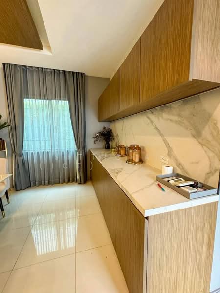 Bangkok Boulevard Signature Ladprao-Serithai, Bangkok, Soi Seri Thai 9, Seri Thai Road, Khlong Kum, Bueng Kum, Bangkok, 3 Bedrooms, 395 sqm, Single Detached House For Rent, by Sittichai (Ice) Tulyanon, 60257188 - DDproperty.com