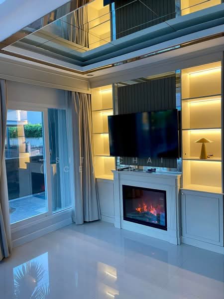 Laddarom Elegance Salaklang Chiangmai, Chiang Mai, Somphot Chiang Mai 700 Years Road, San Phi Sua, Muang Chiang Mai, Chiang Mai, 3 Bedrooms, 350 sqm, Single Detached House For Rent, by Sittichai (Ice) Tulyanon, 60257200 - DDproperty.com