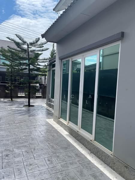 Laddarom Elegance Salaklang Chiangmai, Chiang Mai, Somphot Chiang Mai 700 Years Road, San Phi Sua, Muang Chiang Mai, Chiang Mai, 3 Bedrooms, 350 sqm, Single Detached House For Rent, by Sittichai (Ice) Tulyanon, 60257200 - DDproperty.com