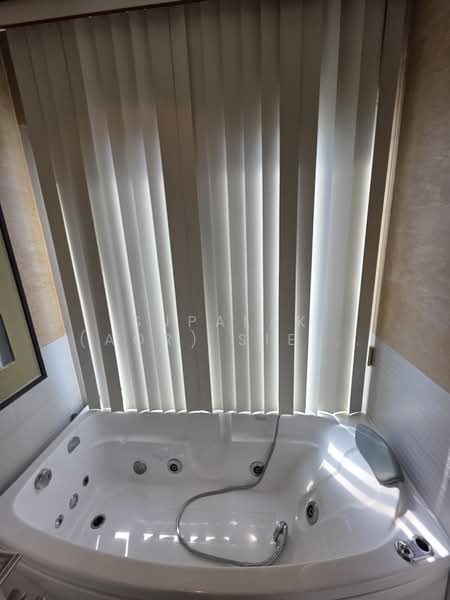 Noble Ora, Bangkok, Soi Sukhumvit 55, Sukhumvit Road, Khlong Tan Nua, Watthana, Bangkok, 2 Bedrooms, 137 sqm, Condo For Sale, by Sittichai (Ice) Tulyanon, 60257310 - DDproperty.com