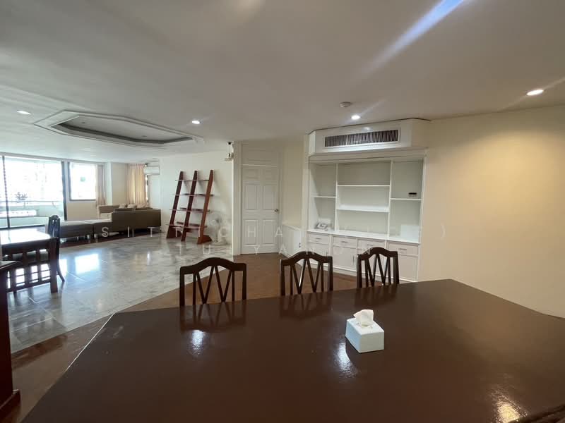 Trinity Complex : ทรินิตี้ คอมเพล็กซ์, กรุงเทพ, ซอย นราธิวาสราชนครินทร์ 3, สีลม, บางรัก, กรุงเทพ, 220 ตร.ม., คอนโด ให้เช่า, โดย Sittichai (Ice) Tulyanon, 60257319 - DDproperty.com