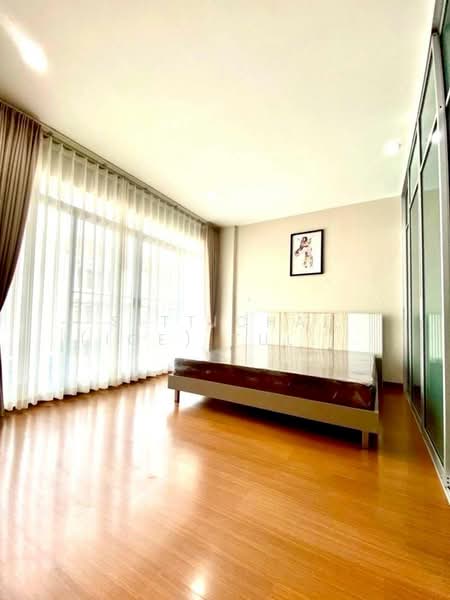 Baan Klang Muang Urbanion Srinakarin, Bangkok, Soi Srinakarin 46, Nong Bon, Prawet, Bangkok, 3 Bedrooms, 180 sqm, Single Detached House For Rent, by Sittichai (Ice) Tulyanon, 60257341 - DDproperty.com