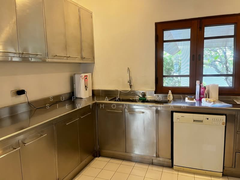 Panya Pattanakarn Village, Bangkok, Soi Phatthanakarn 30, Suan Luang, Suan Luang, Bangkok, 5 Bedrooms, 400 sqm, Single Detached House For Rent, by Sittichai (Ice) Tulyanon, 60257346 - DDproperty.com