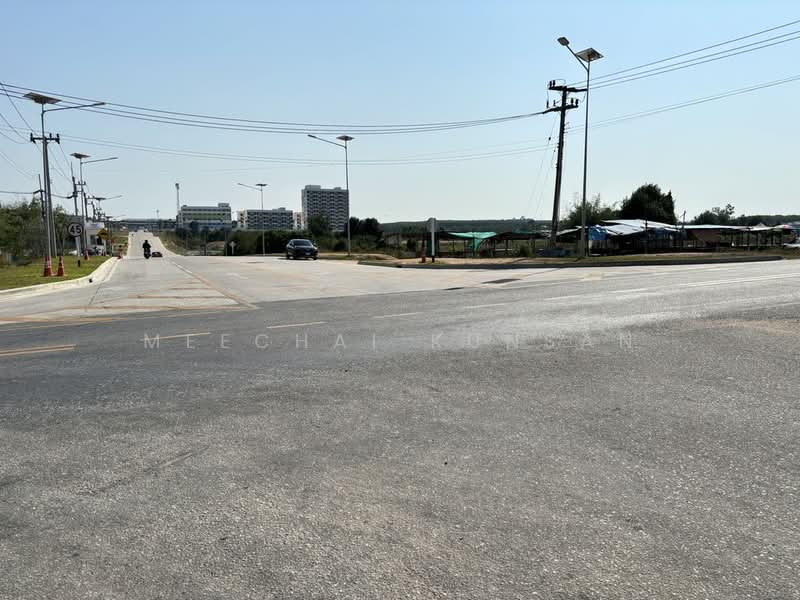 ที่ดินติดถนนสาย15 นิคมพัฒนา ระยอง, Rayong, Pattananikon Line 15 Road, Soi 11, Phananikhom, Nikhom Pattana, Rayong, , 77,456 sqm, Land For Sale, by Meechai Kunsan, 6096846 - DDproperty.com